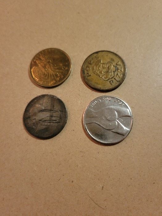 Tonganoxie Busy Beever Collectible Online Auction Busy Beever